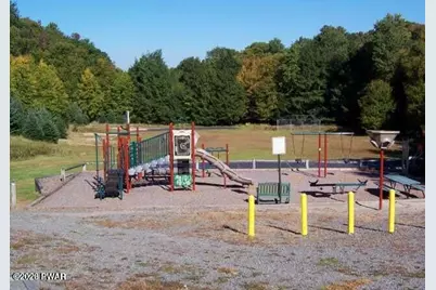 122 Ruffed Grouse Drive, Greentown, PA 18426 - Photo 30