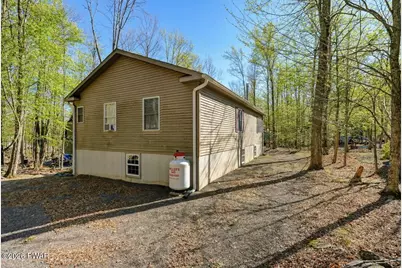 30 Woodview Terrace, Lake Ariel, PA 18436 - Photo 94