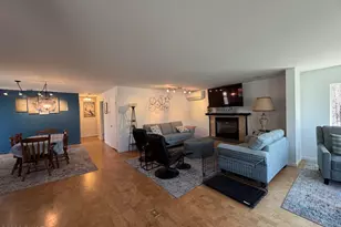 102 Comstock Dr, Lords Valley, PA 18428 - Photo 4