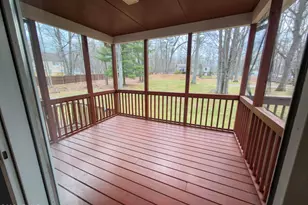 127 Lakewood Dr, Milford, PA 18337 - Photo 8