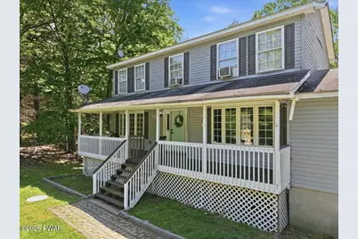 126 Bernadette Drive, Dingmans Ferry, PA 18328 - Photo 4
