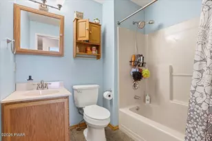 126 Bernadette Dr, Dingmans Ferry, PA 18328 - Photo 40