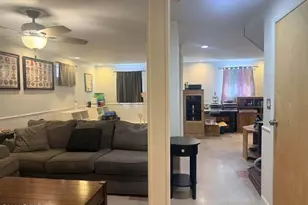 103 Pompom Ct, Milford, PA 18337 - Photo 12