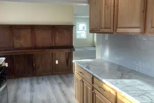 100 Richardson Ave, Shohola, PA 18458 - Photo 10