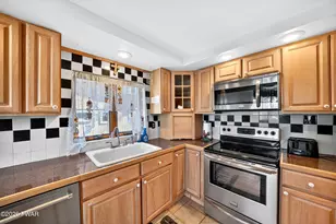113 Chipmunk Dr, Tafton, PA 18464 - Photo 10