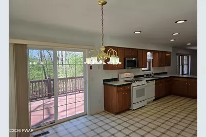 103 Westwood Lane, Hawley, PA 18428 - Photo 10