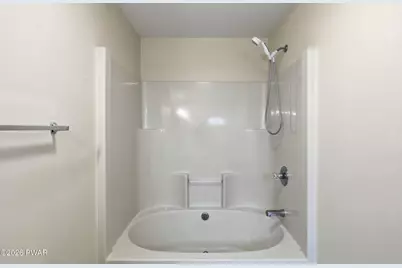 103 Westwood Lane, Hawley, PA 18428 - Photo 18