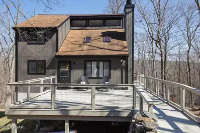 109 Essex Court, Bushkill, PA 18302 - Photo 1