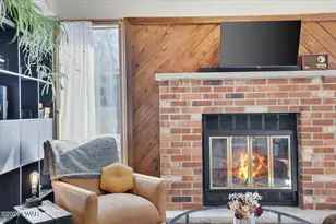 109 Essex Ct, Bushkill, PA 18302 - Photo 8