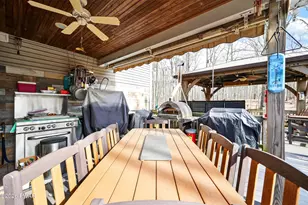 139 Laurel Rd, Lackawaxen, PA 18435 - Photo 16