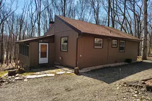 127 Buck Horn Dr, Hawley, PA 18428 - Photo 40