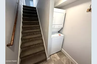 526 Church Street #Unit B, Hawley, PA 18428 - Photo 10
