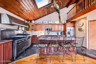 806 Widgeon Ct, Lords Valley, PA 18428 - Photo 12
