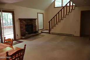 108 Crestview Ct, Hawley, PA 18428 - Photo 10