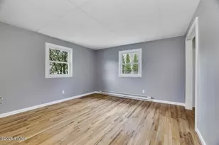 207 Sunset Hill Rd, Hawley, PA 18428 - Photo 18