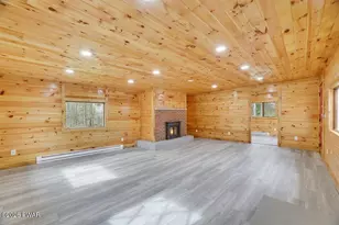 207 Sunset Hill Rd, Hawley, PA 18428 - Photo 6