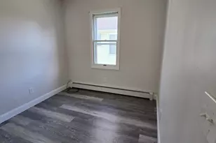 37 Green St, Carbondale, PA 18407 - Photo 6