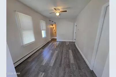 37 Green Street, Carbondale, PA 18407 - Photo 4
