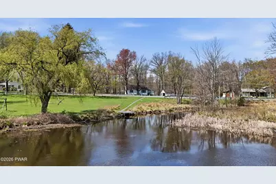 364 E Shore Drive, Lake Ariel, PA 18436 - Photo 2