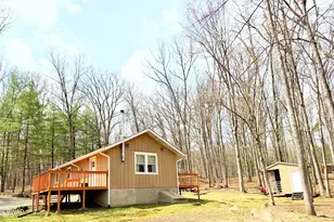 239 Fawn Lake Dr, Hawley, PA 18428 - Photo 32