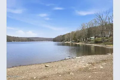 116 Beechwood Cove Road, Greentown, PA 18426 - Photo 12