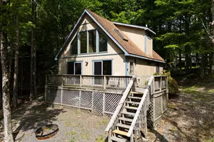 72 Woodridge Dr, Lake Ariel, PA 18436 - Photo 2