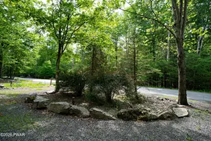 72 Woodridge Dr, Lake Ariel, PA 18436 - Photo 44