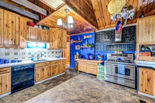 768 Texas Palmyra Hwy, Hawley, PA 18428 - Photo 18