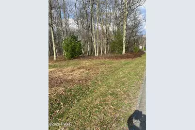 134 Wedgewood Drive, Hawley, PA 18428 - Photo 4