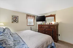 212 Bluebird Ct, Lakeville, PA 18438 - Photo 36
