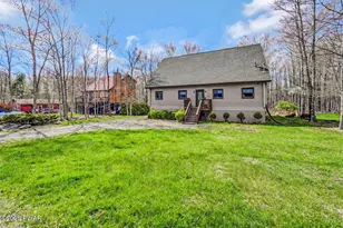 135 Boulder Rd, Lake Ariel, PA 18436 - Photo 2