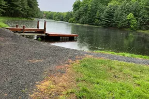 161 Ledgeway Dr, Dingmans Ferry, PA 18328 - Photo 30