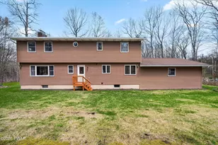 126 Meadow View Cir, Shohola, PA 18458 - Photo 44