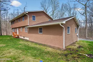 126 Meadow View Cir, Shohola, PA 18458 - Photo 42