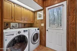 126 Meadow View Cir, Shohola, PA 18458 - Photo 22