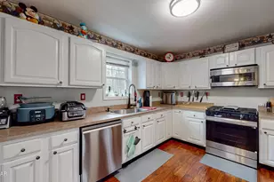 111 Onandaga Rd, Shohola, PA 18458 - Photo 10