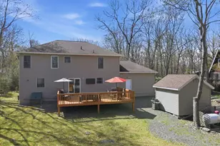 129 Hillcrest Dr, Hawley, PA 18428 - Photo 46