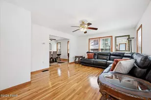 129 Hillcrest Dr, Hawley, PA 18428 - Photo 6