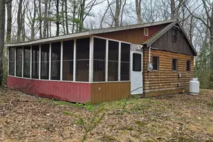 116 Susan Ln, Shohola, PA 18458 - Photo 6