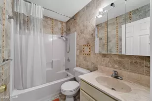 155 Skyview Rd, Dingmans Ferry, PA 18328 - Photo 12