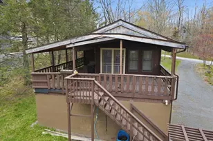 2374 Crest View Rd, Lake Ariel, PA 18436 - Photo 76