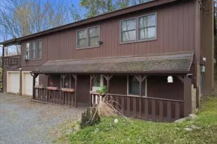 2374 Crest View Rd, Lake Ariel, PA 18436 - Photo 104