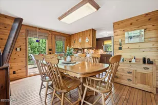 100 Heron Bay, Lords Valley, PA 18428 - Photo 4