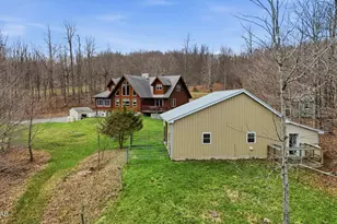 9 Crestview Dr, Equinunk, PA 18417 - Photo 4