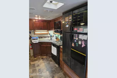 174 Deer Run, Milford, PA 18337 - Photo 4