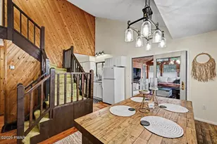 250 Falling Waters Blvd, Lackawaxen, PA 18435 - Photo 14