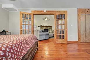 250 Falling Waters Blvd, Lackawaxen, PA 18435 - Photo 32