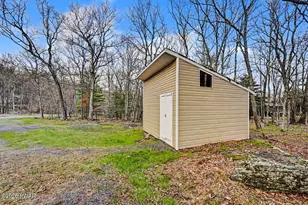 250 Falling Waters Blvd, Lackawaxen, PA 18435 - Photo 54