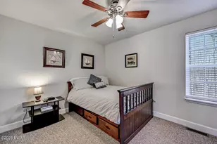 100 Oriole Pl, Lackawaxen, PA 18435 - Photo 42