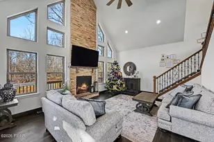 140 Consitution Dr, Lackawaxen, PA 18435 - Photo 8